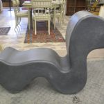 624 1582 CHAIR/TABLE